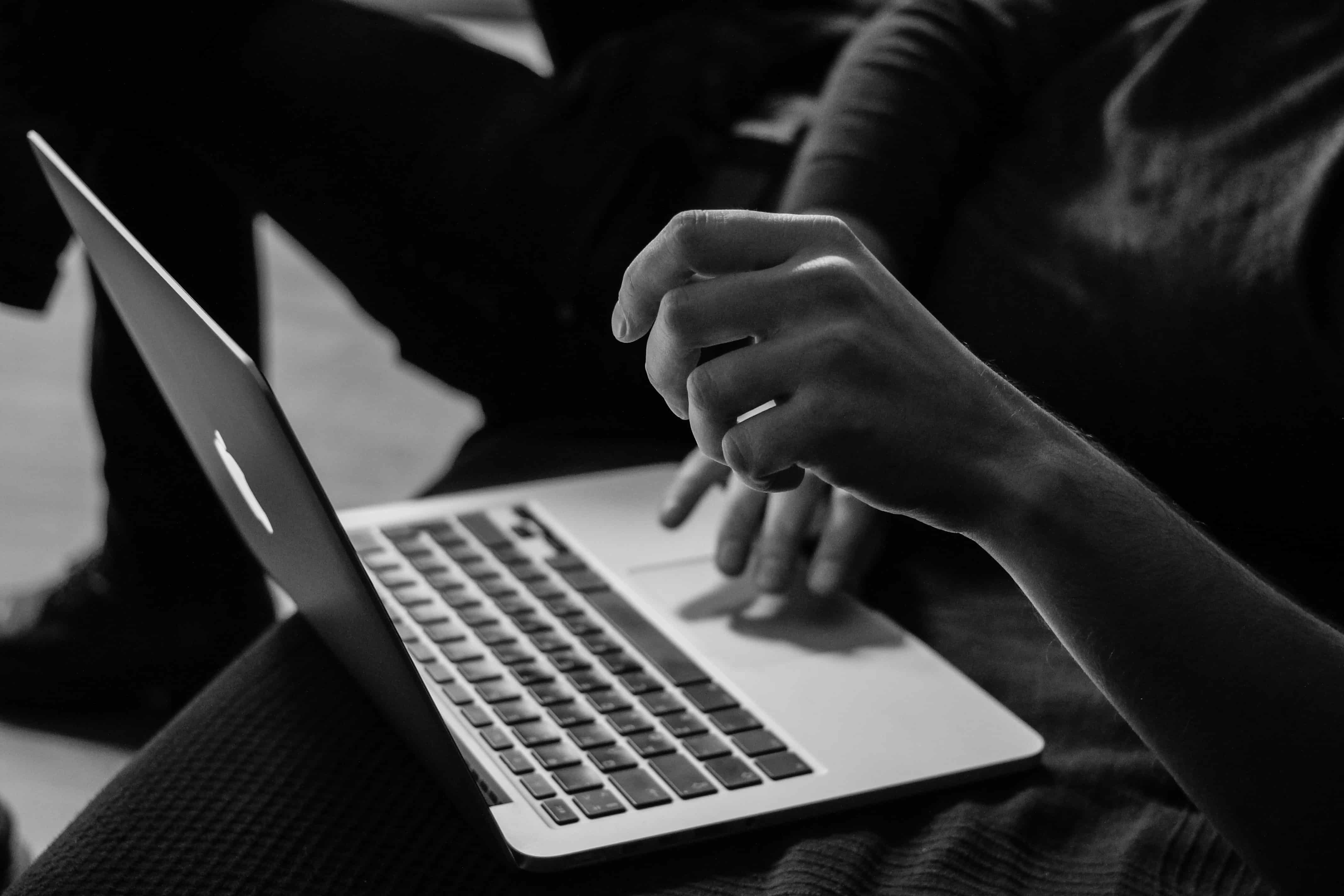 le-buzz-studio-9H0ZA1oPsYE-unsplash